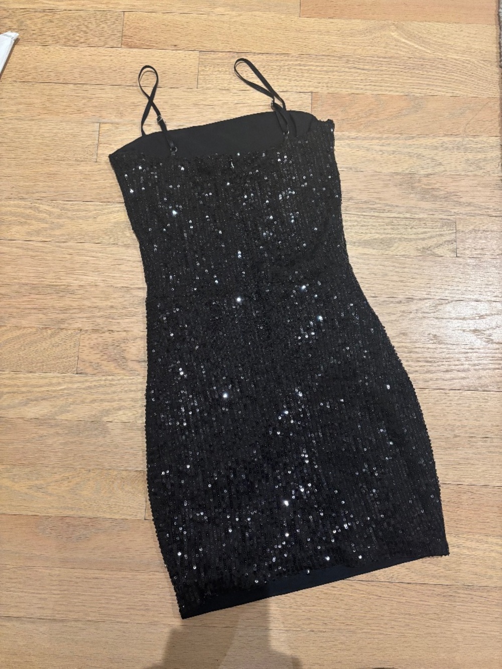 Katie J NYC MADDY SEQUIN DRESS